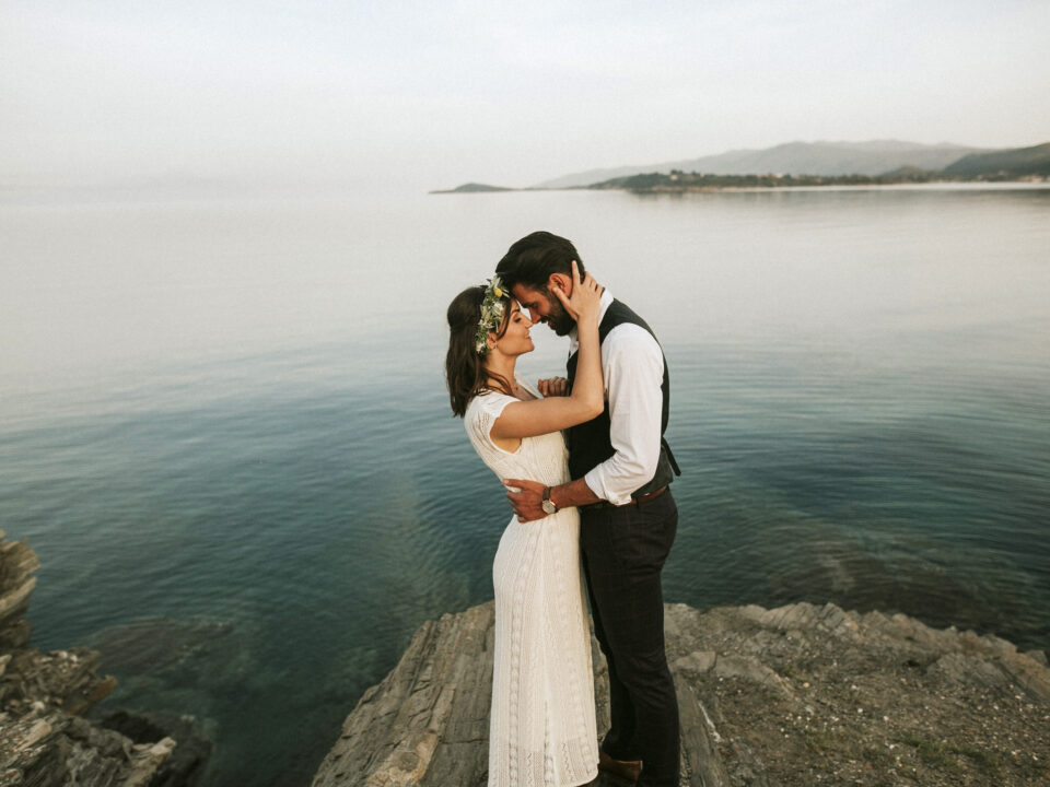 greece beach elopement photographer